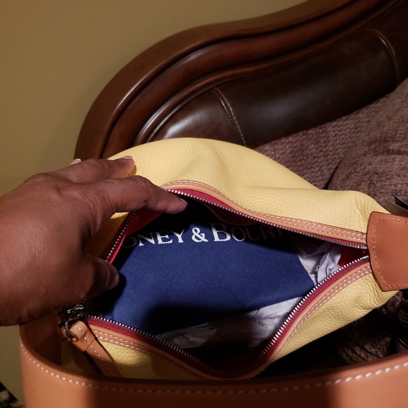 Dooney/Bourke - Picture 3 of 3
